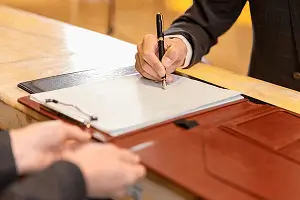 公司廊道介绍文案简短